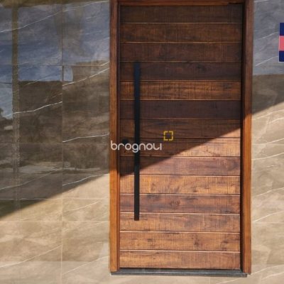 Casa com 162m², 3 quartos (sendo 1 suíte), 2 garagens, no bairro Cachoeira do Bom Jesus em Florianópolis