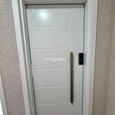 Apartamento com 90m², 2 quartos (sendo 1 suíte), 1 garagem, no bairro Ingleses em Florianópolis