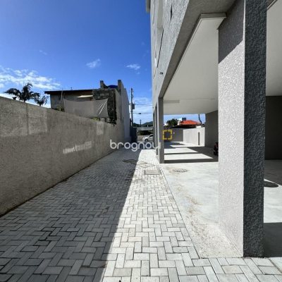 Apartamento com 90m², 2 quartos (sendo 1 suíte), 1 garagem, no bairro Ingleses em Florianópolis