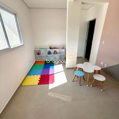 Apartamento com 90m², 2 quartos (sendo 1 suíte), 1 garagem, no bairro Ingleses em Florianópolis