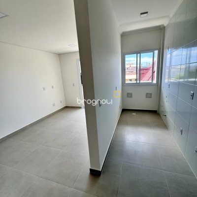 Apartamento com 90m², 2 quartos (sendo 1 suíte), 1 garagem, no bairro Ingleses em Florianópolis