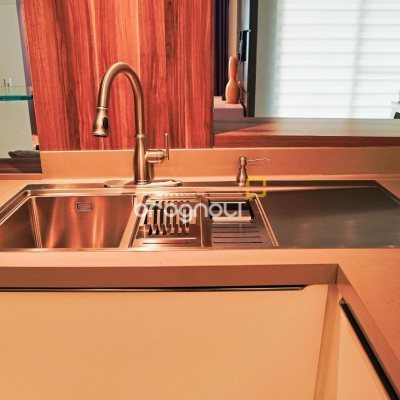 Apartamento com 156m², 2 quartos (sendo 2 suítes), 2 garagens, no bairro Centro em Florianópolis