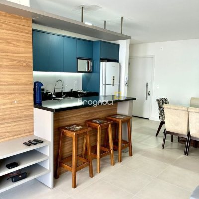 Apartamento com 112m², 3 quartos (sendo 1 suíte), 2 garagens, no bairro Ingleses em Florianópolis