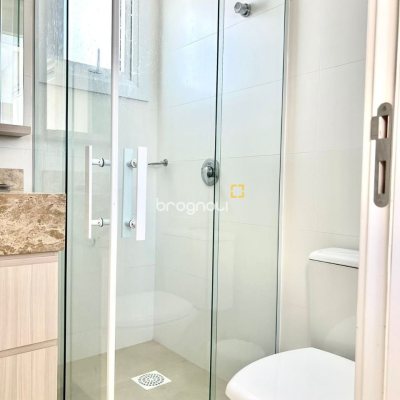 Apartamento com 112m², 3 quartos (sendo 1 suíte), 2 garagens, no bairro Ingleses em Florianópolis