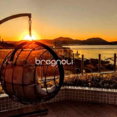 Apartamento com 112m², 3 quartos (sendo 1 suíte), 2 garagens, no bairro Ingleses em Florianópolis