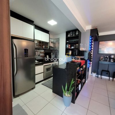 Apartamento com 78m², 2 quartos (sendo 2 suítes), 1 garagem, no bairro Ingleses em Florianópolis