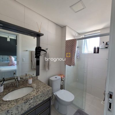 Apartamento com 78m², 2 quartos (sendo 2 suítes), 1 garagem, no bairro Ingleses em Florianópolis