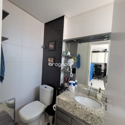 Apartamento com 78m², 2 quartos (sendo 2 suítes), 1 garagem, no bairro Ingleses em Florianópolis