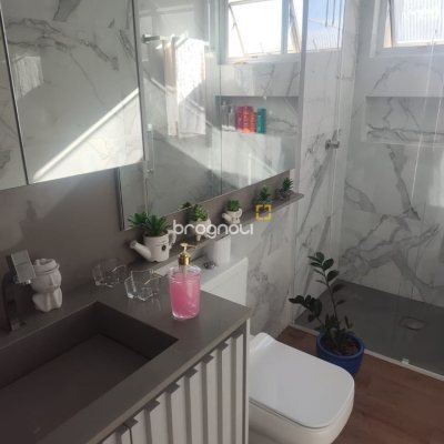 Apartamento com 43m², 1 quarto, no bairro Centro em Florianópolis