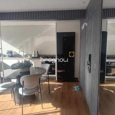 Apartamento com 43m², 1 quarto, no bairro Centro em Florianópolis