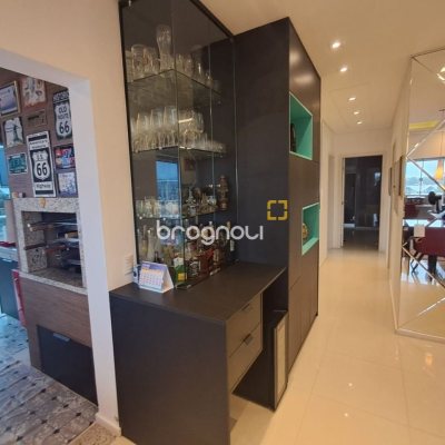 Cobertura com 166m², 3 quartos (sendo 1 suíte), 2 garagens, no bairro Campeche em Florianópolis