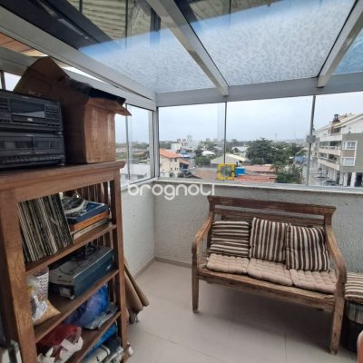 Cobertura com 166m², 3 quartos (sendo 1 suíte), 2 garagens, no bairro Campeche em Florianópolis