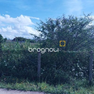 Terreno com 10911m², no bairro Carianos em Florianópolis