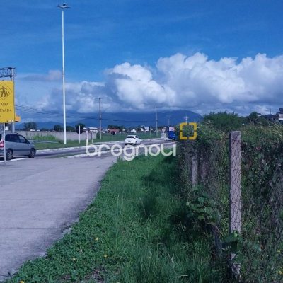 Terreno com 10911m², no bairro Carianos em Florianópolis