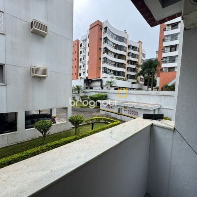 Apartamento com 108m², 4 quartos (sendo 1 suíte), 1 garagem, no bairro Bom Abrigo em Florianópolis