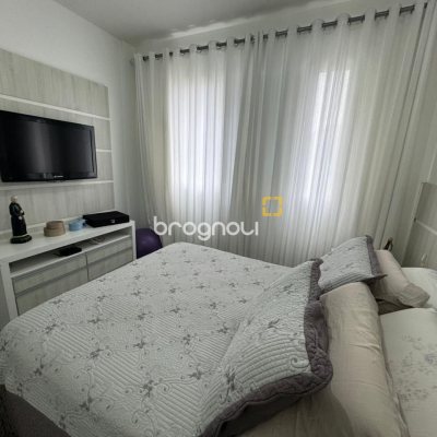 Apartamento com 108m², 4 quartos (sendo 1 suíte), 1 garagem, no bairro Bom Abrigo em Florianópolis