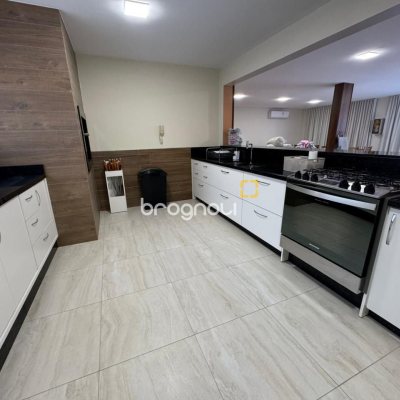 Apartamento com 108m², 4 quartos (sendo 1 suíte), 1 garagem, no bairro Bom Abrigo em Florianópolis