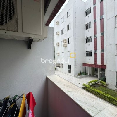 Apartamento com 108m², 4 quartos (sendo 1 suíte), 1 garagem, no bairro Bom Abrigo em Florianópolis
