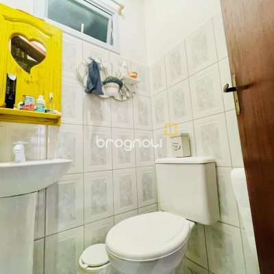 Apartamento com 79m², 2 quartos (sendo 2 suítes), 1 garagem, no bairro Ingleses em Florianópolis