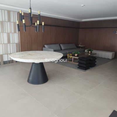 Apartamento com 164m², 3 quartos (sendo 3 suítes), 2 garagens, no bairro Cacupé em Florianópolis