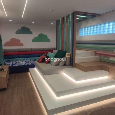Apartamento com 164m², 3 quartos (sendo 3 suítes), 2 garagens, no bairro Cacupé em Florianópolis