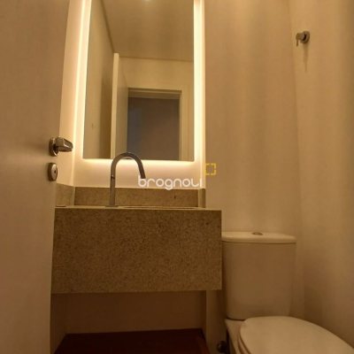 Apartamento com 106m², 2 quartos (sendo 2 suítes), 1 garagem, no bairro Coqueiros em Florianópolis