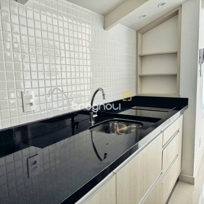Cobertura com 200m², 3 quartos (sendo 1 suíte), 2 garagens, no bairro Ingleses em Florianópolis