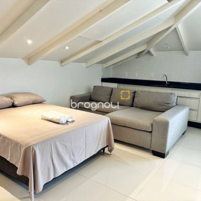 Cobertura com 200m², 3 quartos (sendo 1 suíte), 2 garagens, no bairro Ingleses em Florianópolis