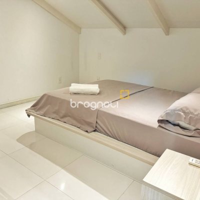 Cobertura com 200m², 3 quartos (sendo 1 suíte), 2 garagens, no bairro Ingleses em Florianópolis