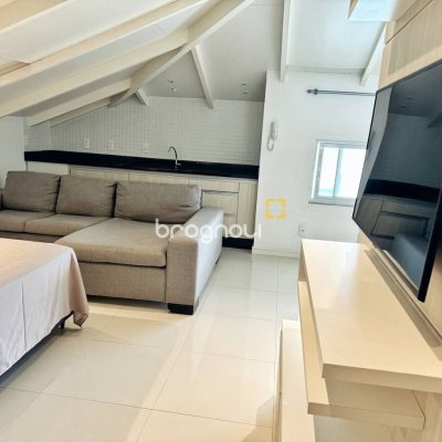 Cobertura com 200m², 3 quartos (sendo 1 suíte), 2 garagens, no bairro Ingleses em Florianópolis
