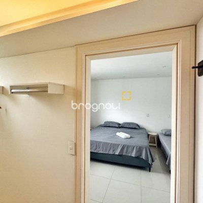 Cobertura com 200m², 3 quartos (sendo 1 suíte), 2 garagens, no bairro Ingleses em Florianópolis