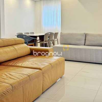 Cobertura com 200m², 3 quartos (sendo 1 suíte), 2 garagens, no bairro Ingleses em Florianópolis