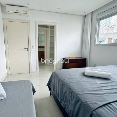 Cobertura com 200m², 3 quartos (sendo 1 suíte), 2 garagens, no bairro Ingleses em Florianópolis