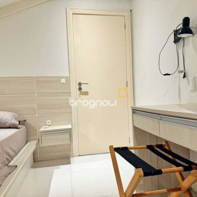 Cobertura com 200m², 3 quartos (sendo 1 suíte), 2 garagens, no bairro Ingleses em Florianópolis