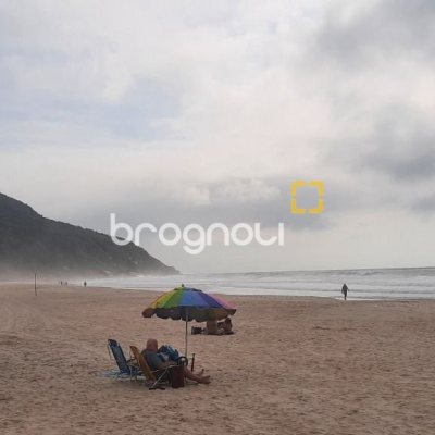 Apartamento com 129m², 3 quartos (sendo 3 suítes), 1 garagem, no bairro Ingleses em Florianópolis