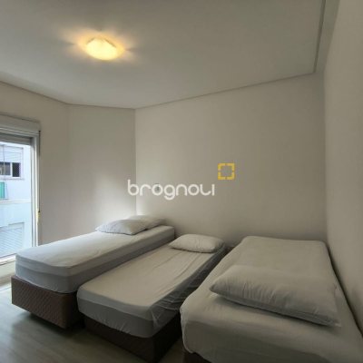 Apartamento com 129m², 3 quartos (sendo 3 suítes), 1 garagem, no bairro Ingleses em Florianópolis