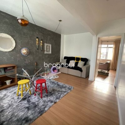 Apartamento com 68m², 2 quartos, no bairro Balneário em Florianópolis