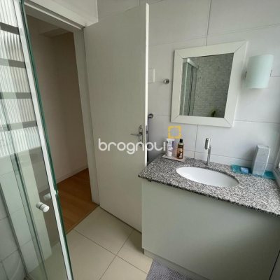 Apartamento com 68m², 2 quartos, no bairro Balneário em Florianópolis