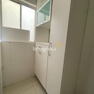 Apartamento com 68m², 2 quartos, no bairro Balneário em Florianópolis