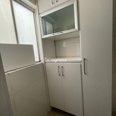 Apartamento com 68m², 2 quartos, no bairro Balneário em Florianópolis
