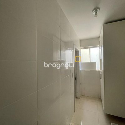 Apartamento com 68m², 2 quartos, no bairro Balneário em Florianópolis