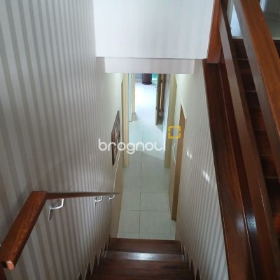 Casa com 191m², 4 quartos (sendo 1 suíte), 2 garagens, no bairro Ipiranga em São José