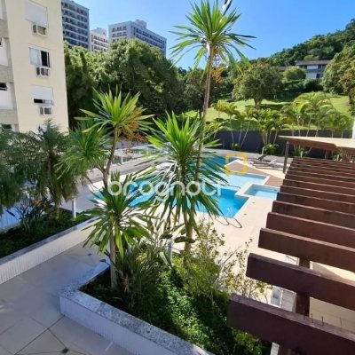 Apartamento com 81m², 2 quartos (sendo 1 suíte), 1 garagem, no bairro Itacorubi em Florianópolis