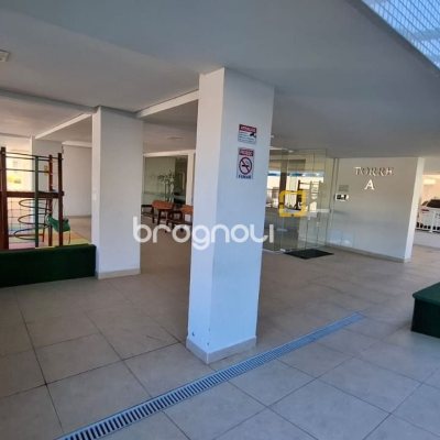 Apartamento com 81m², 2 quartos (sendo 1 suíte), 1 garagem, no bairro Itacorubi em Florianópolis