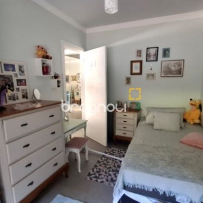 Apartamento com 81m², 2 quartos (sendo 1 suíte), 1 garagem, no bairro Itacorubi em Florianópolis