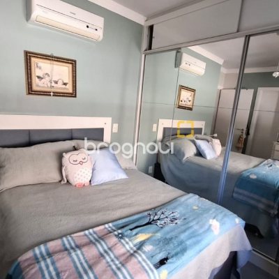 Apartamento com 81m², 2 quartos (sendo 1 suíte), 1 garagem, no bairro Itacorubi em Florianópolis