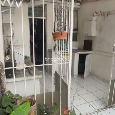 Apartamento com 82m², 3 quartos (sendo 1 suíte), 1 garagem, no bairro Kobrasol em São José