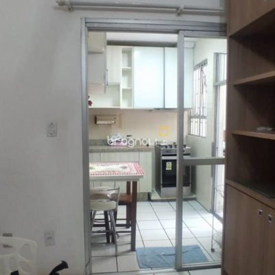 Apartamento com 82m², 3 quartos (sendo 1 suíte), 1 garagem, no bairro Kobrasol em São José