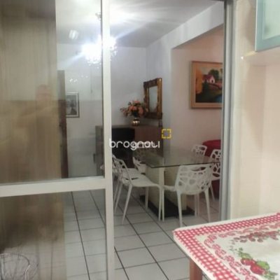 Apartamento com 82m², 3 quartos (sendo 1 suíte), 1 garagem, no bairro Kobrasol em São José