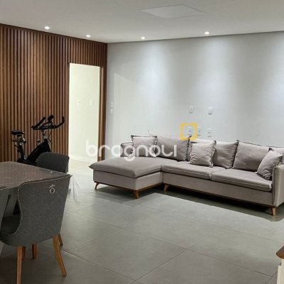 Casa com 200m², 3 quartos (sendo 2 suítes), 6 garagens, no bairro Serraria em São José